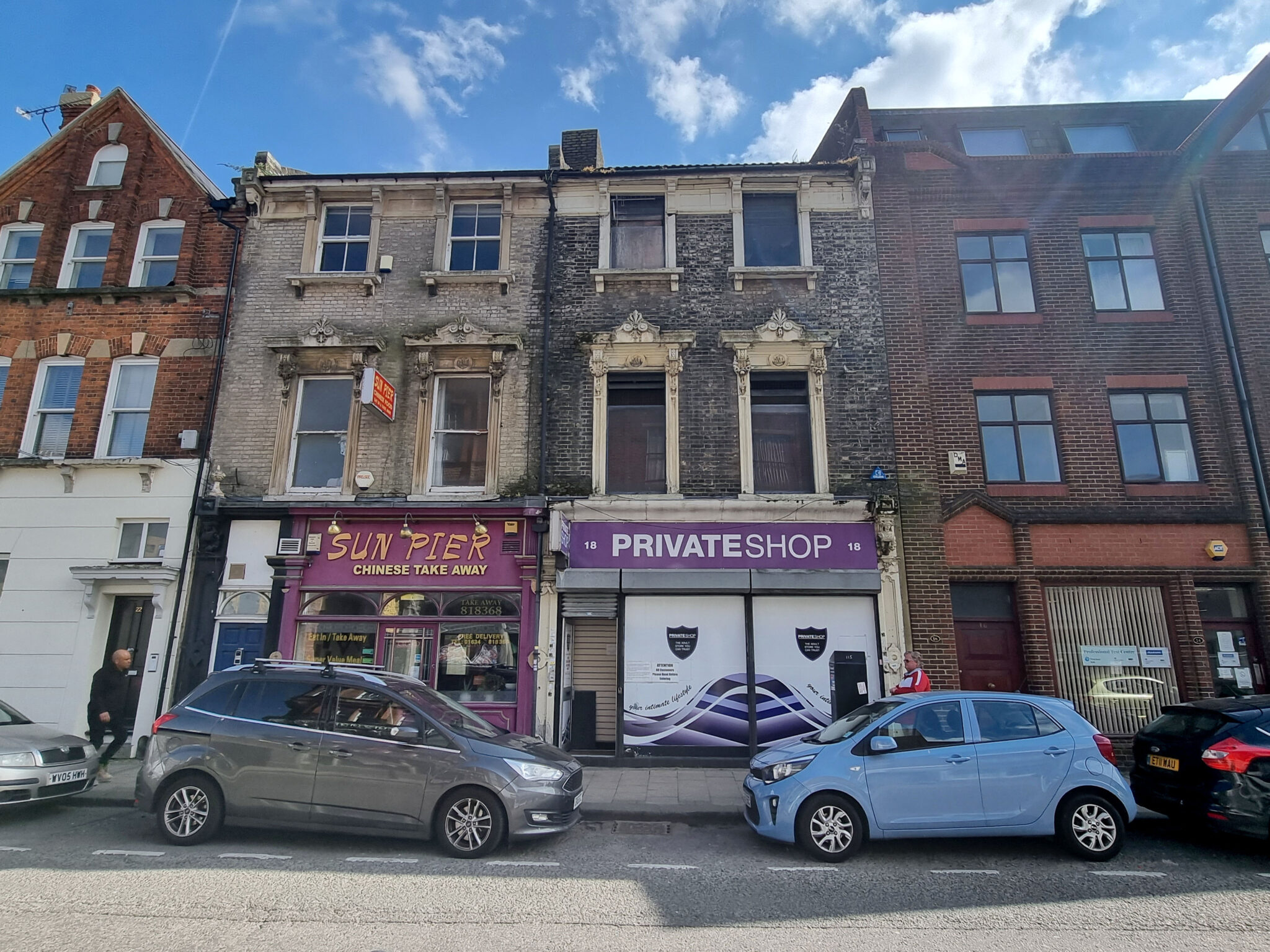 Cradick Retail — 18 HIGH STREET, CHATHAM