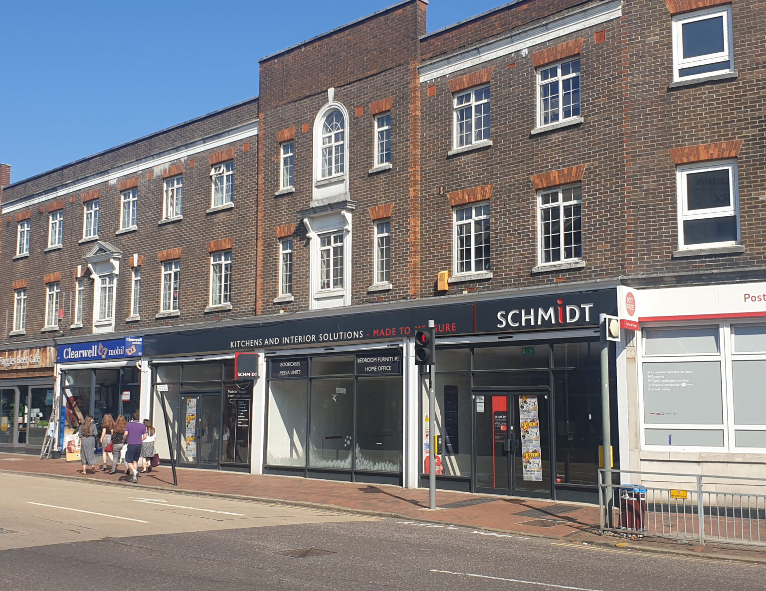 Cradick Retail — 2024 GROSVENOR ROAD, TUNBRIDGE WELLS